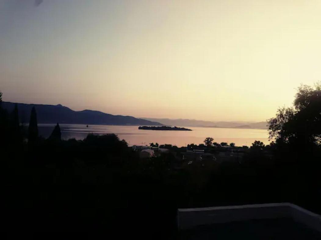 Ferienwohnung Σοφιτα Ξυλο Μεταλο Γυαλι Alykes Potamou Exterior foto